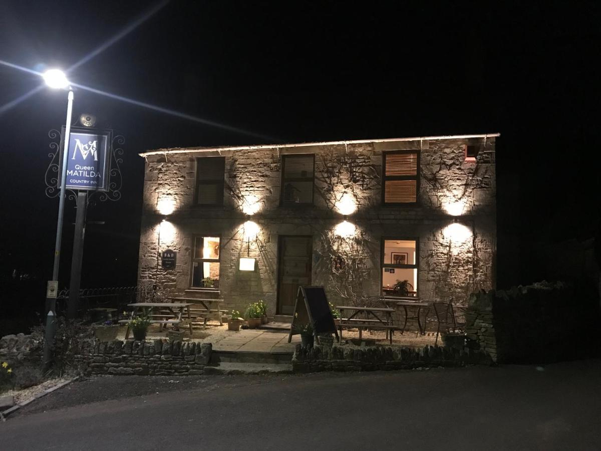 The Queen Matilda Country Rooms Avening 外观 照片