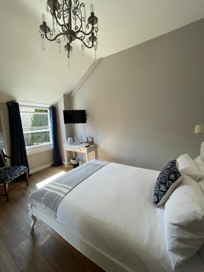 The Queen Matilda Country Rooms Avening 外观 照片